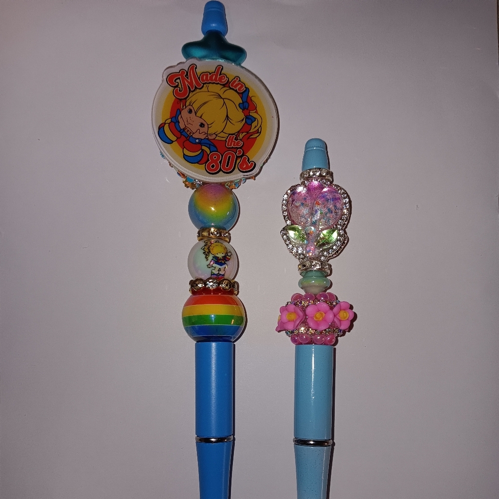 Pens - Picture 3 of 4
